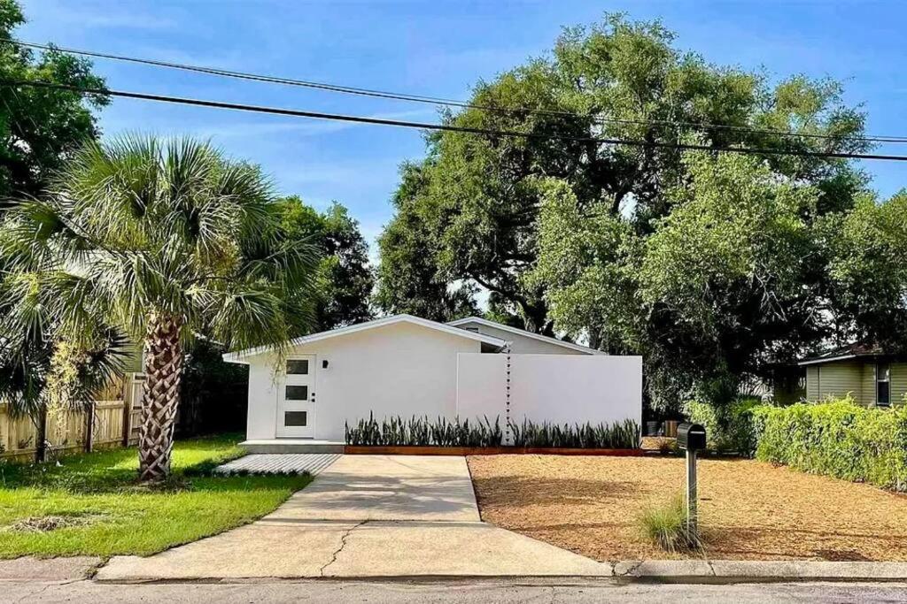Villa Downtown Dream- Relaxing Escape In Downtown Pensacola Exterior foto